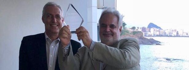 DYxGzRIWkAAPcqU e1689012577864